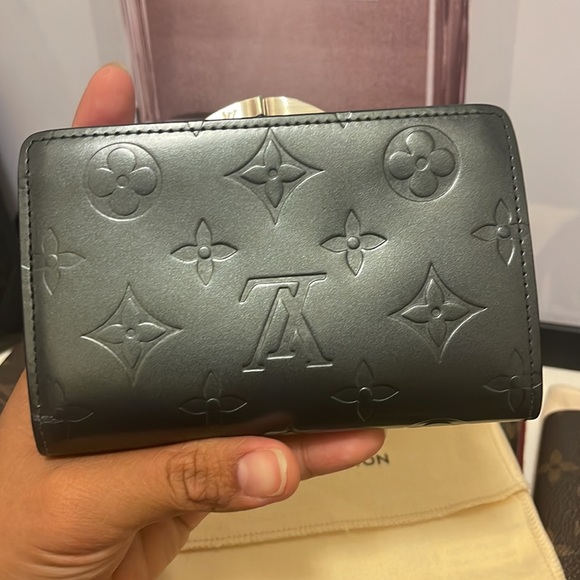 Louis Vuitton Vernis compact wallet - Picture 2 of 8